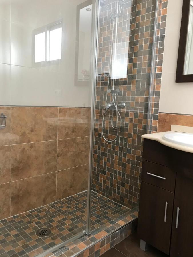 Atico Luminoso Centro Marbella Apartment Екстериор снимка
